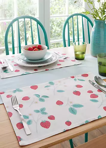 Catherine Lansfield Strawberry Garden Set of 4 Placemats | Kaleidoscope