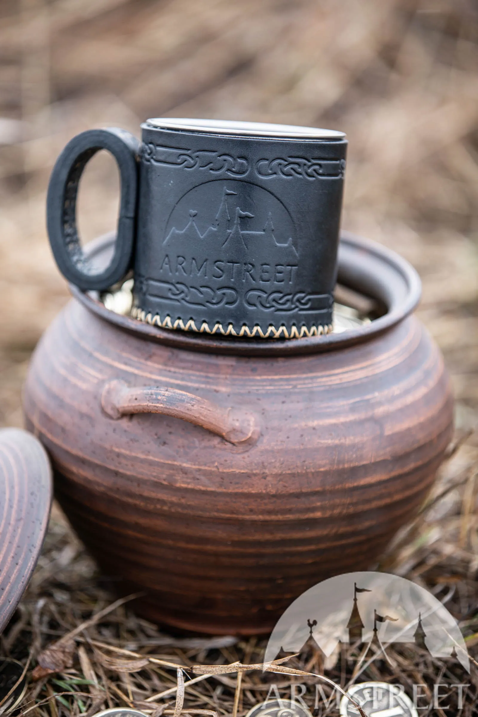 Embossed Leather Mug 400ml (13oz)