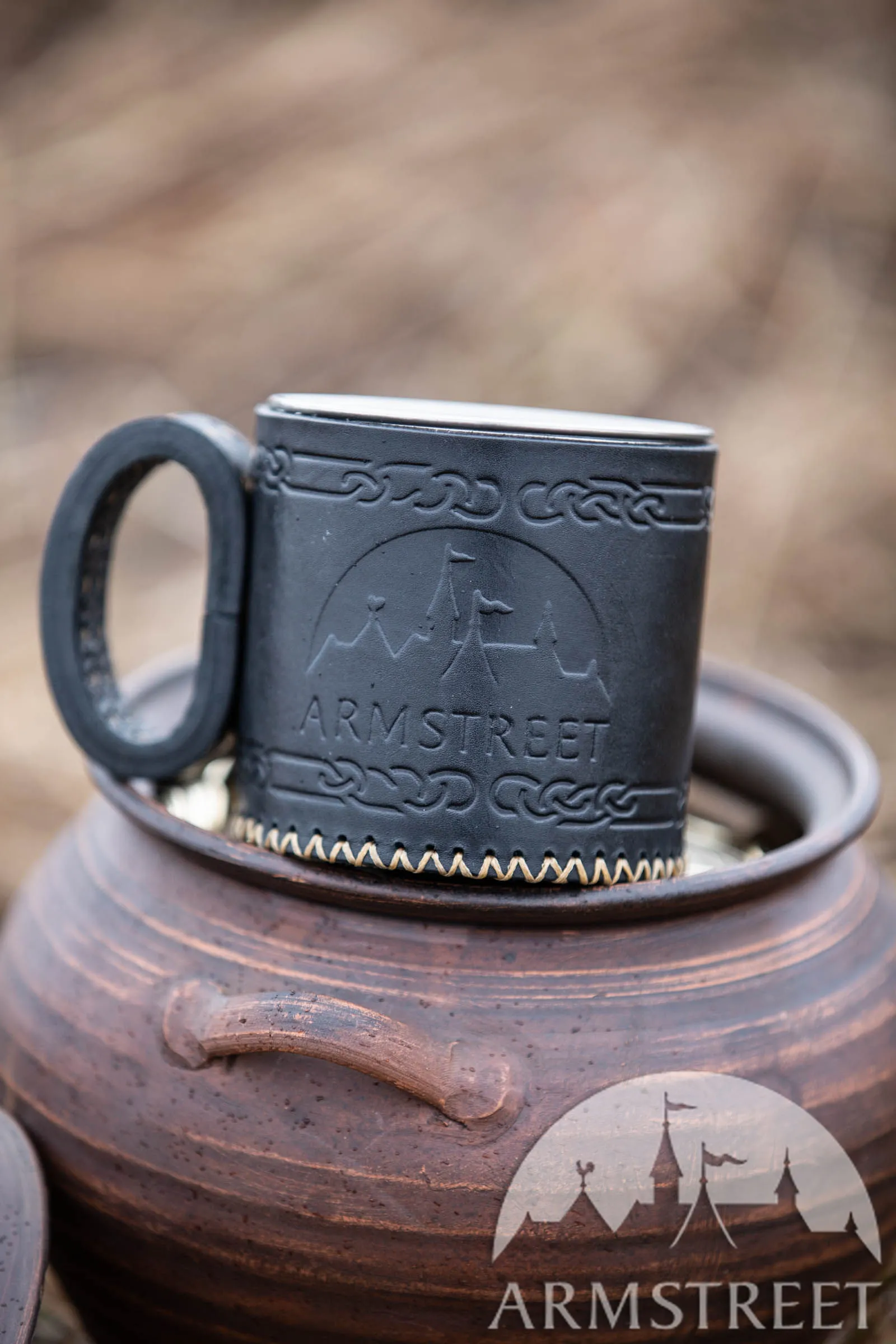 Embossed Leather Mug 400ml (13oz)