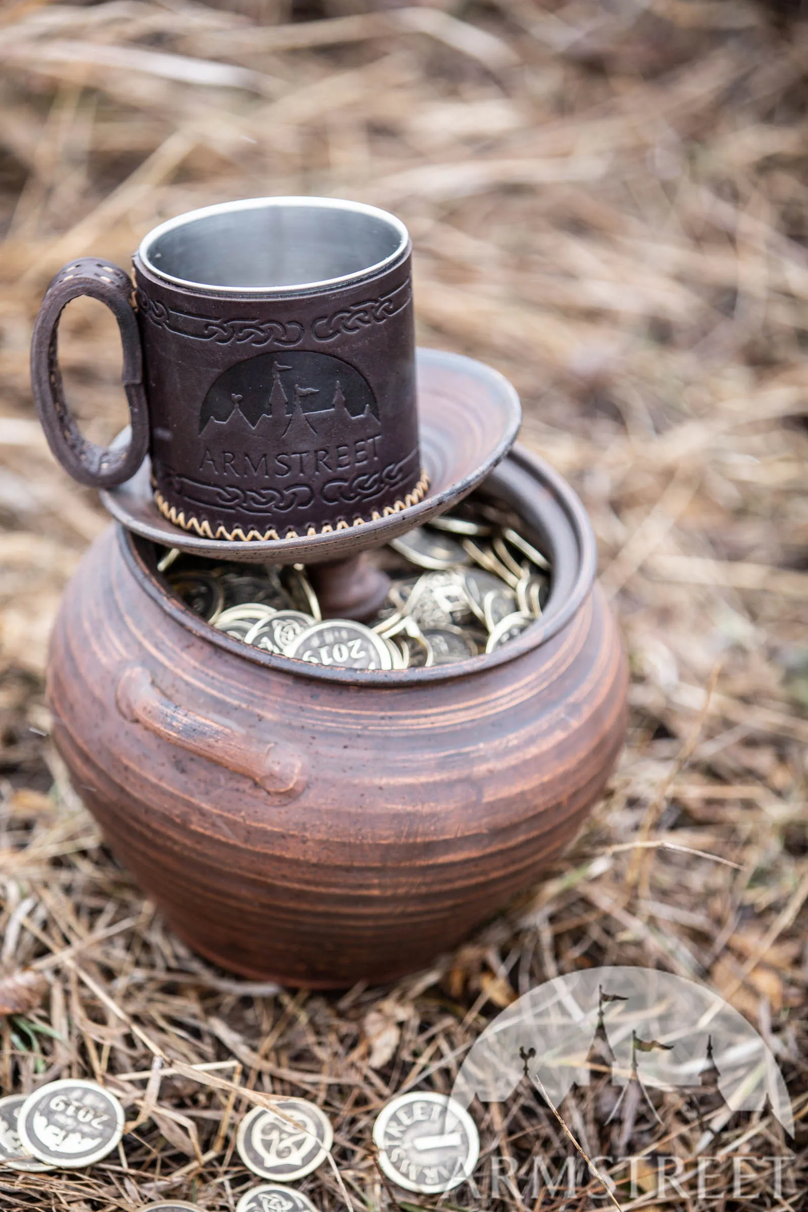 Embossed Leather Mug 400ml (13oz)