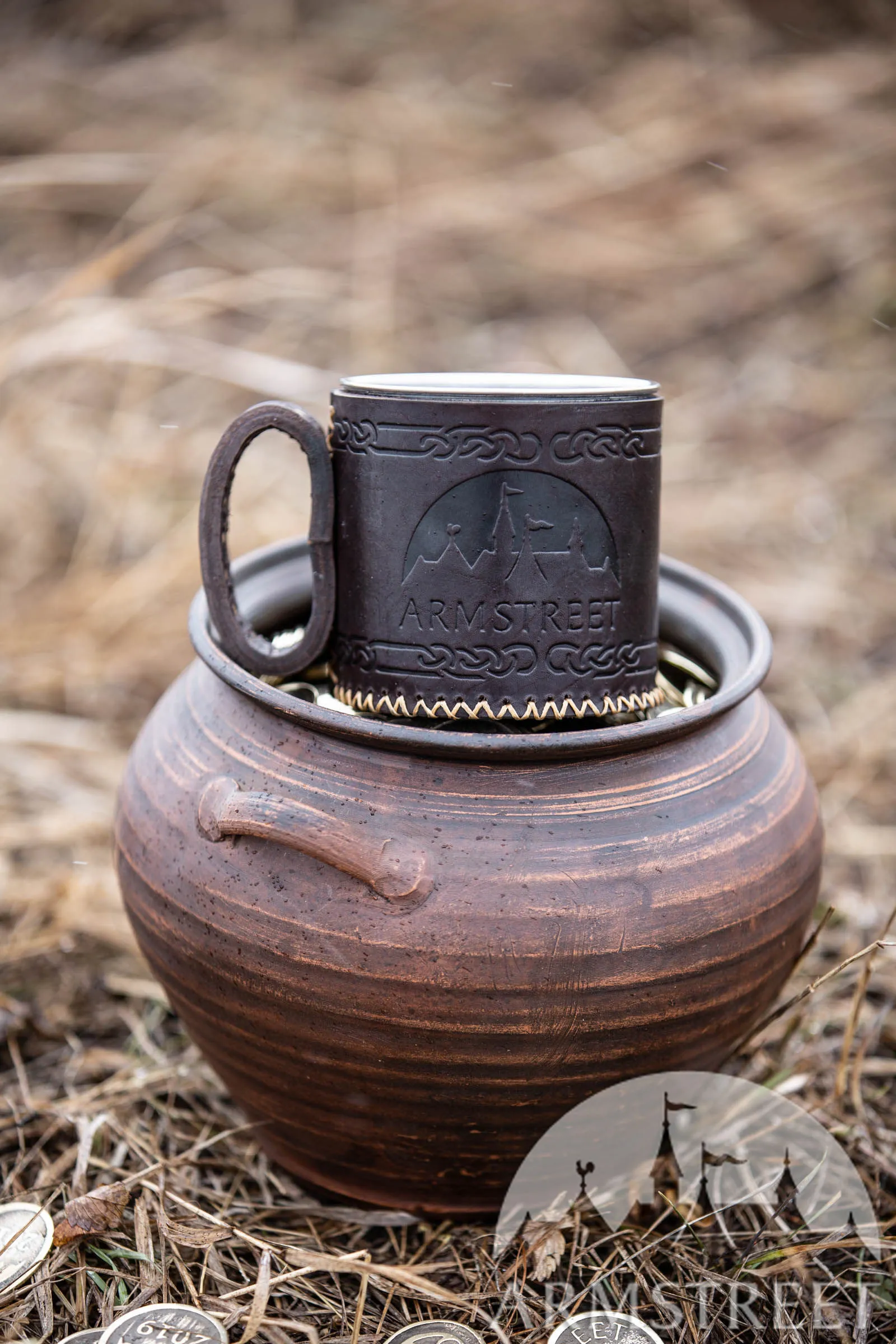 Embossed Leather Mug 400ml (13oz)