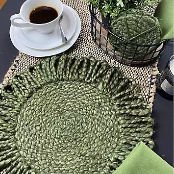 Esselle Thames Jute Star Crochet Set of 2 Placemats | Kaleidoscope