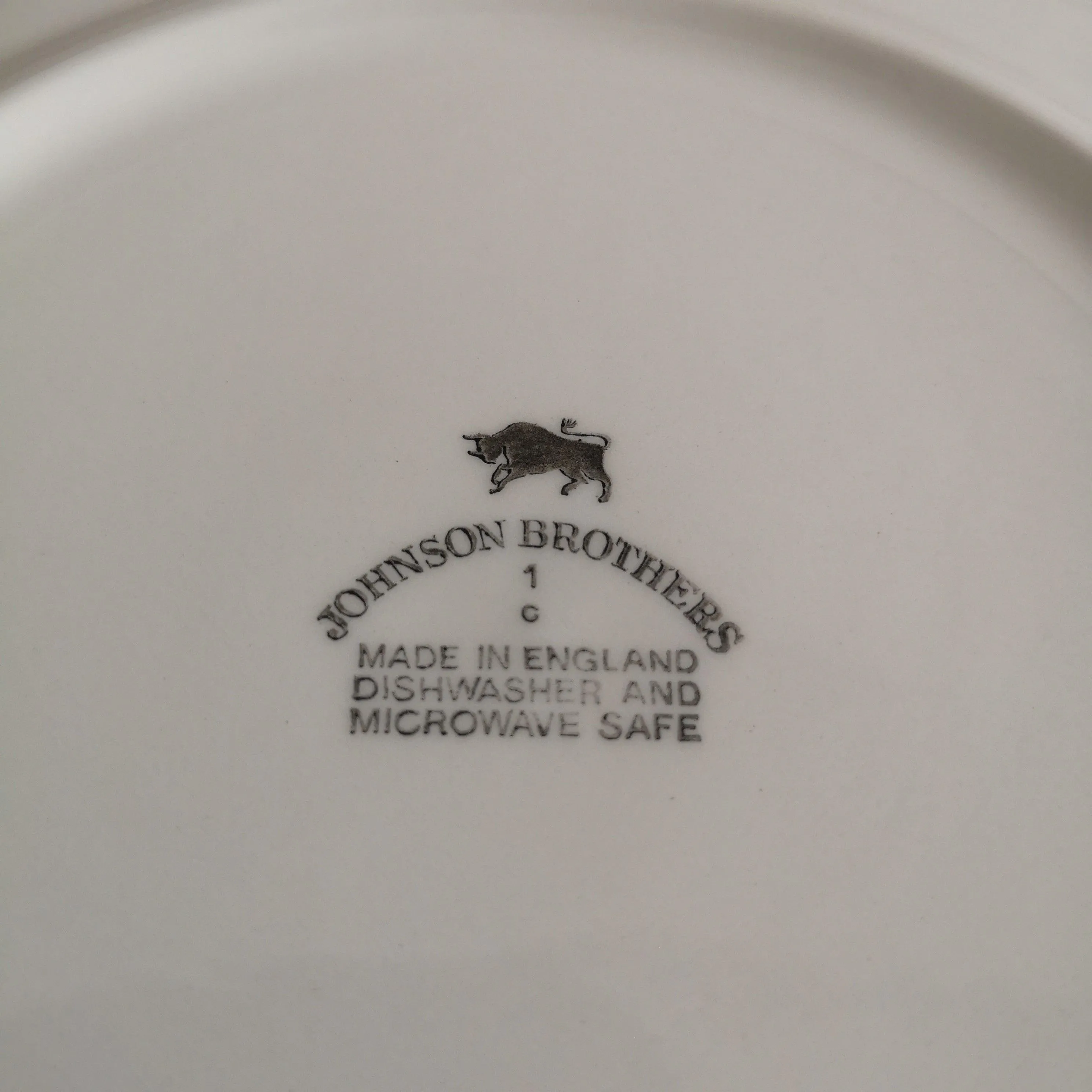 Johnson Brothers | Vintage plate ヘリテージオクトゴナル