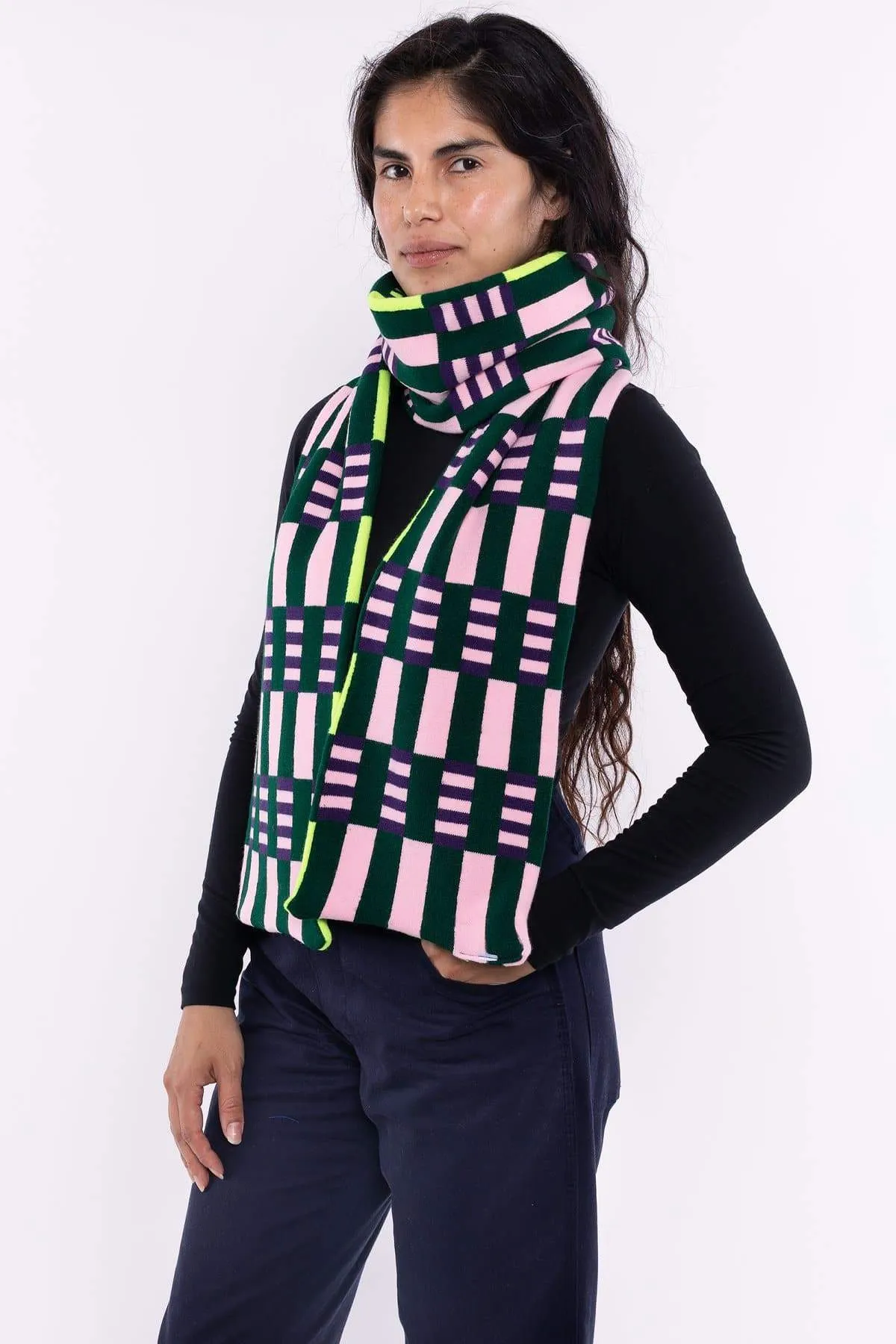 JQSCARF21 - Misaligned Stripe Scarf