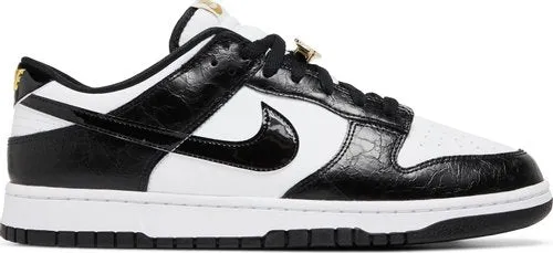 NIKE  NIKE DUNK LOW SE WORLD CHAMPS BLACK WHITE