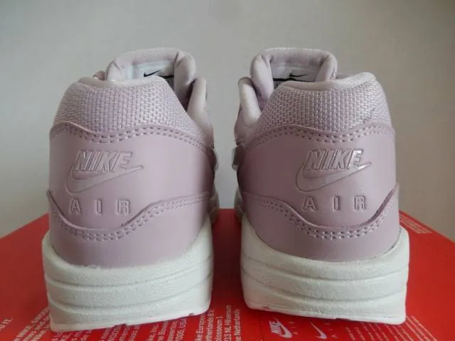 Nike WMNS Air Max 1 Jelly Plum Chalk