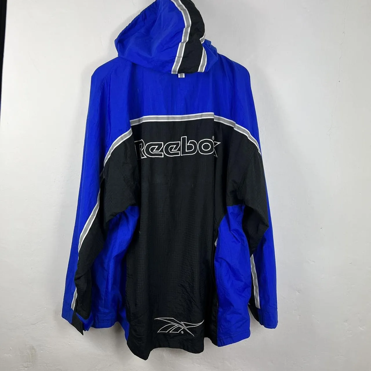 Reebok jacket XL