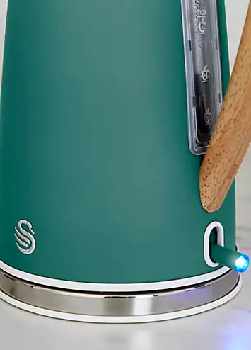 Swan SK14610GREN Nordic 1.7L Jug Kettle - Matte Pine Green | Kaleidoscope